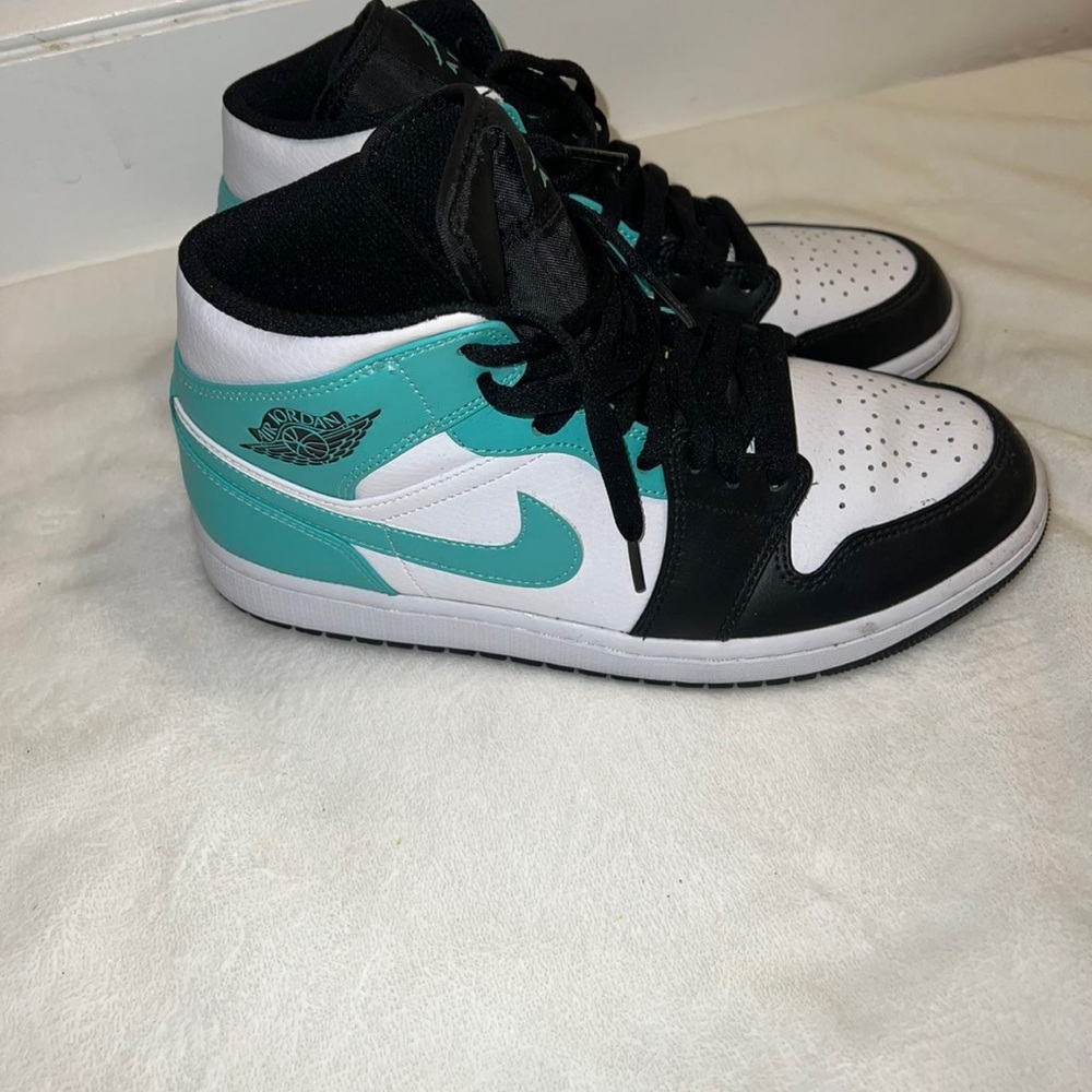 Air Jordan 1 size 9